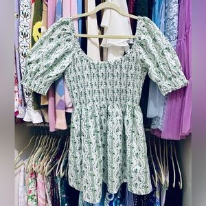 EUC L trailing green vines Naia Hill House Home dress